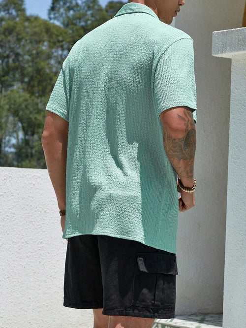 Camisa Masculina Casual de Manga Curta com Botões e Cor Sólida com Caimento Solto