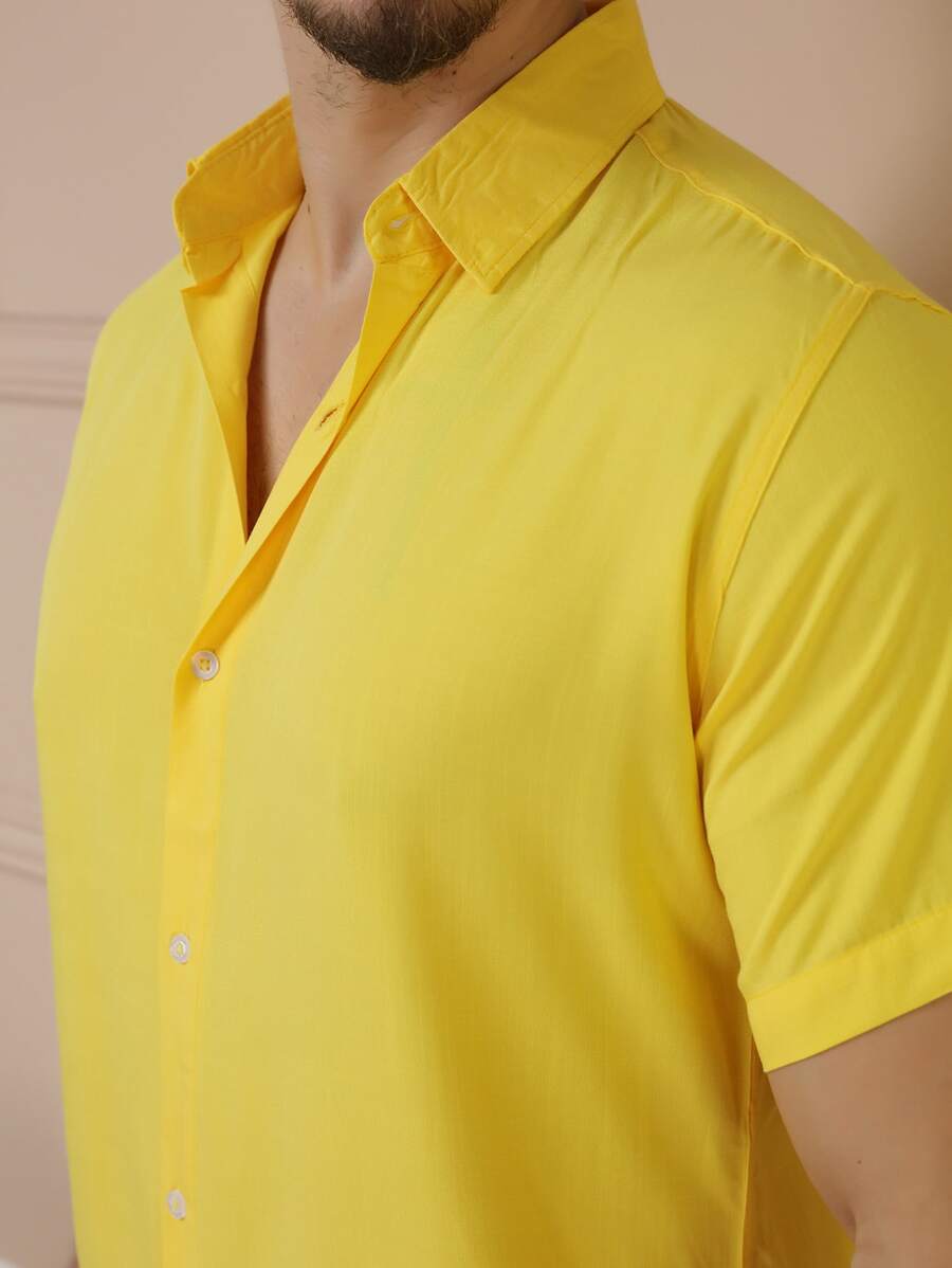 Camisa Masculina Manga Curta De Botão Lisa em viscose Balli