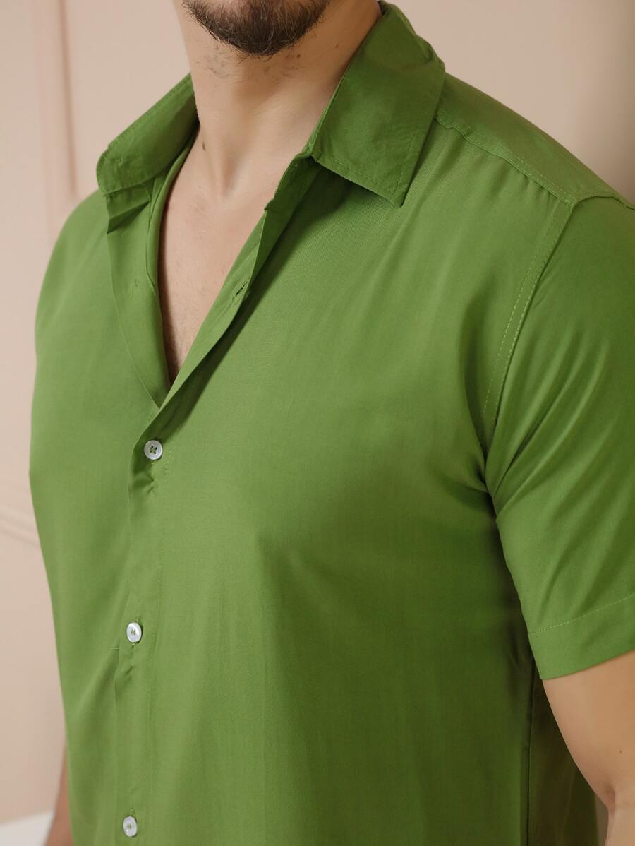 Camisa Masculina Manga Curta De Botão Lisa em viscose Balli