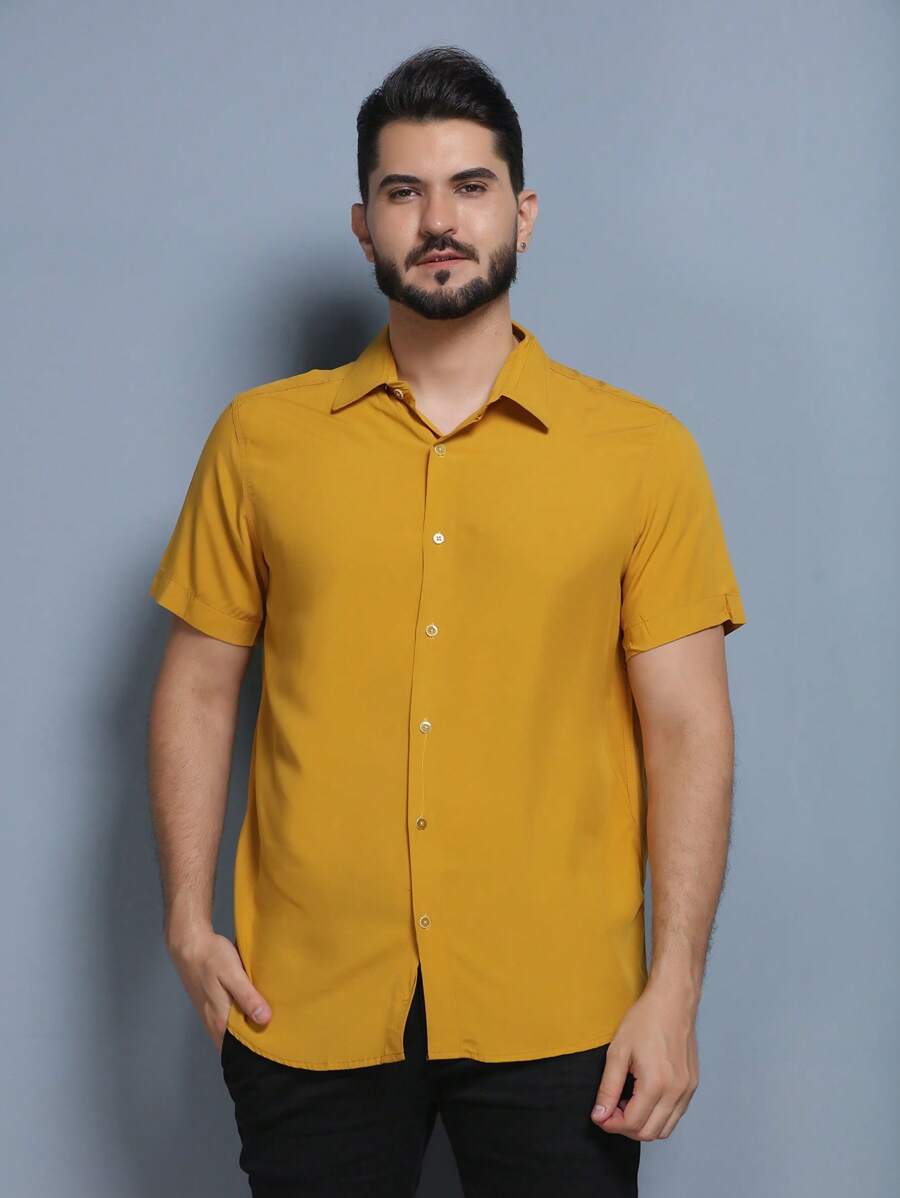 Camisa Masculina Manga Curta De Botão Lisa em viscose Balli