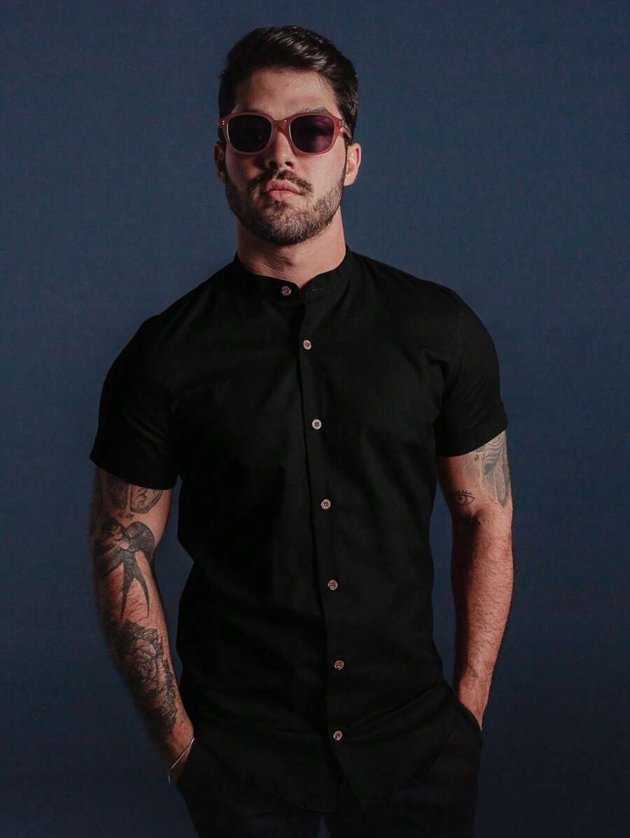 Camisa Masculina Manga Curta Gola Padre Aspecto de Linho
