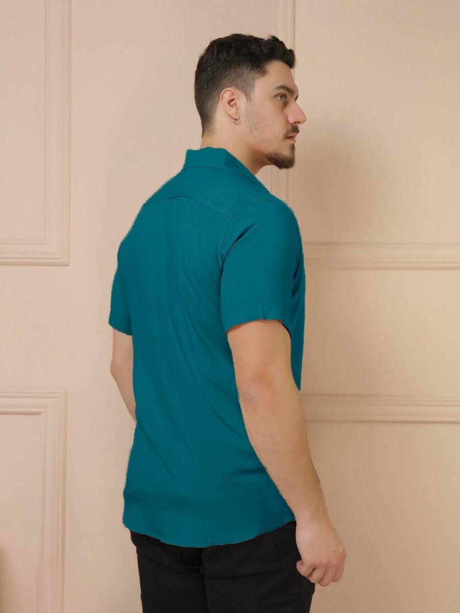 Camisa Masculina Manga Curta De Botão Lisa em viscose Balli