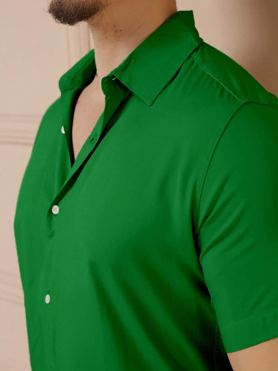 Camisa Masculina Manga Curta De Botão Lisa em viscose Balli