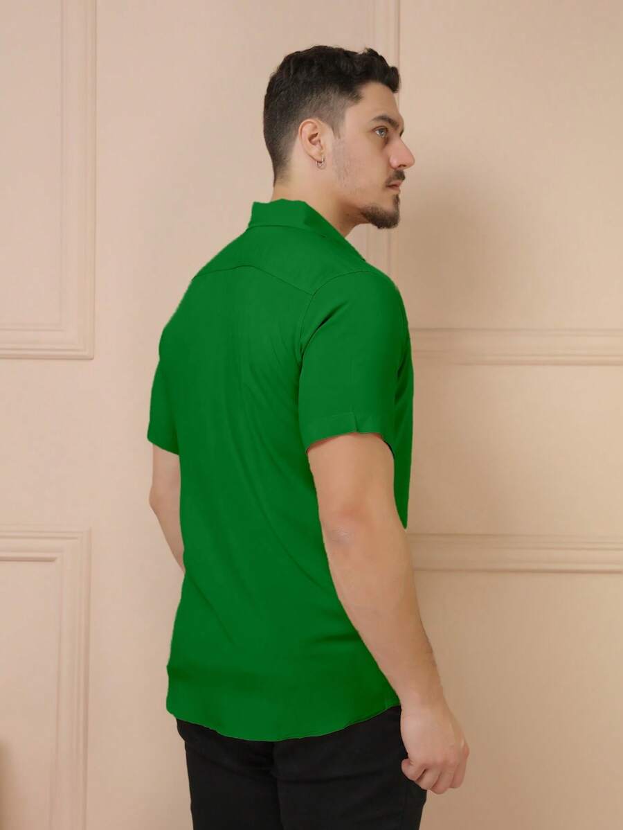 Camisa Masculina Manga Curta De Botão Lisa em viscose Balli