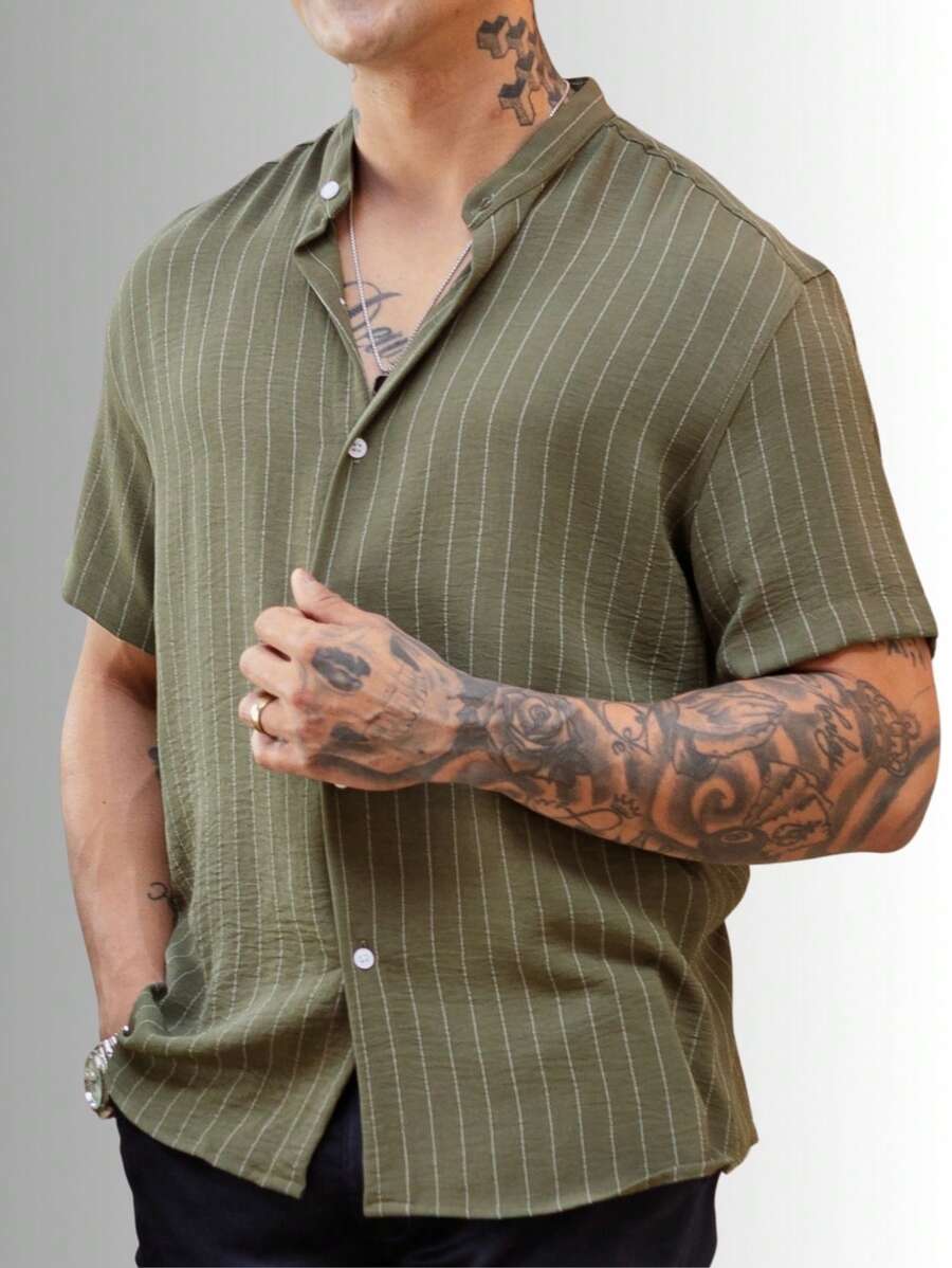 Camisa Masculina Manga Curta Gola Padre Confortável Tendencia Verão