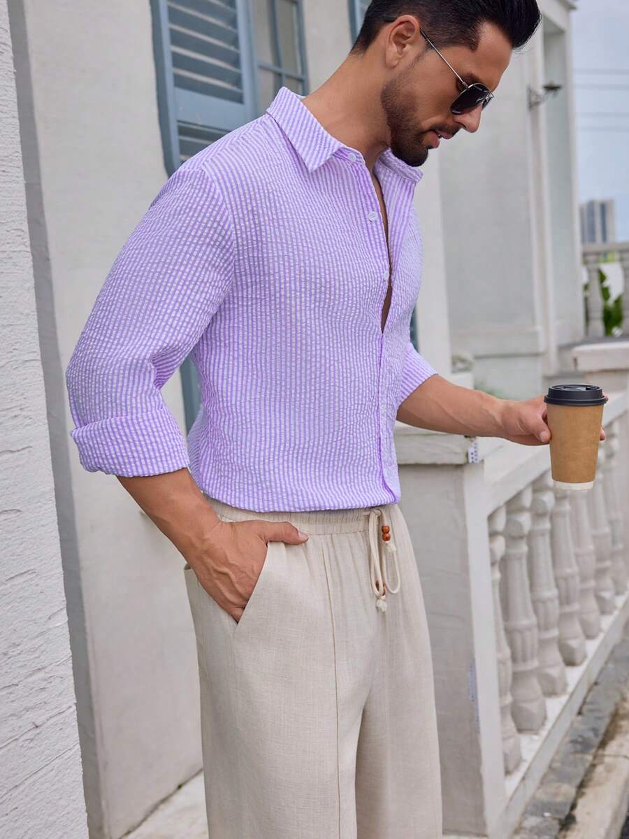 Camisa Masculina de Tecido Texturizado com Listras