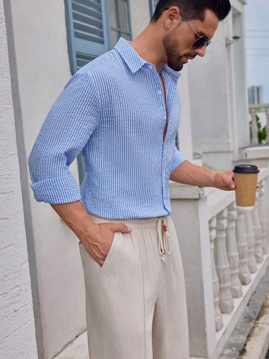 Camisa Masculina de Tecido Texturizado com Listras