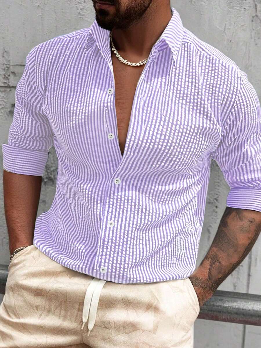 Camisa Masculina de Tecido Texturizado com Listras