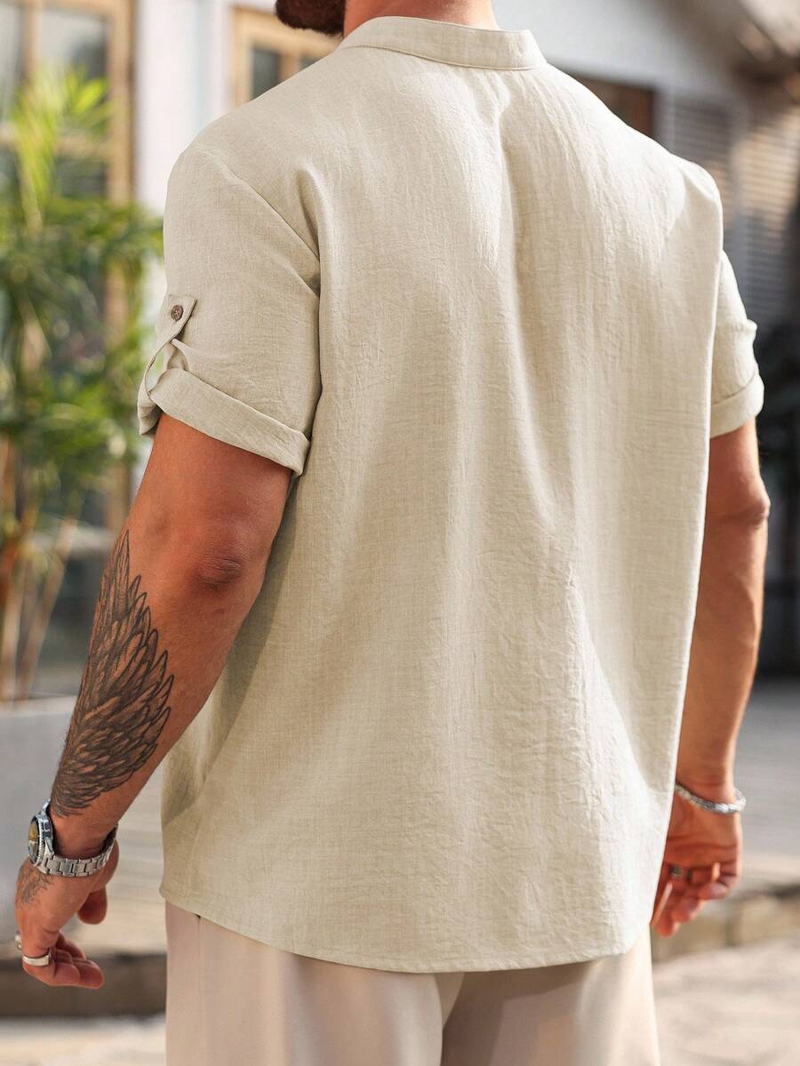 Camisa Masculina Casual de Manga Curta Solta e de Cor Sólida