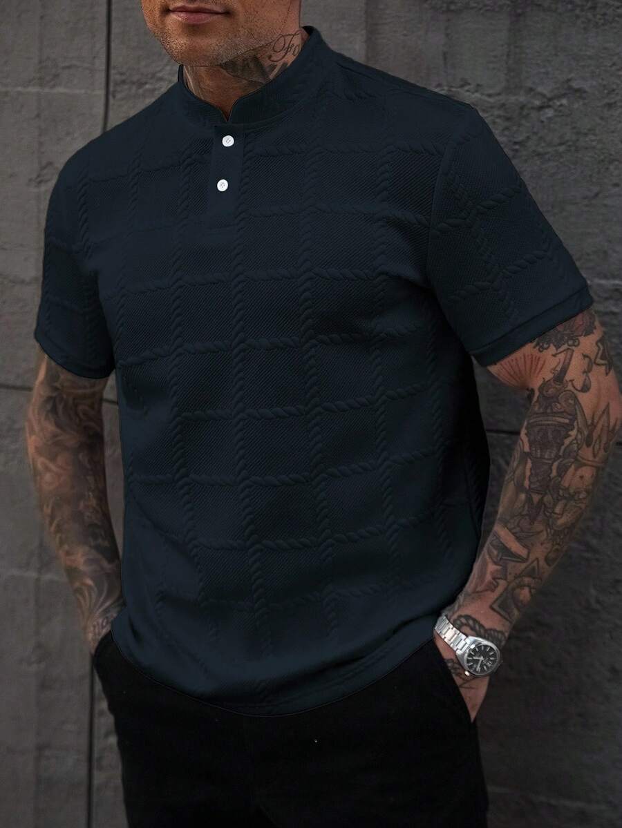 Camisa Masculina Estilo Polo de Manga Curta com Gola Padre